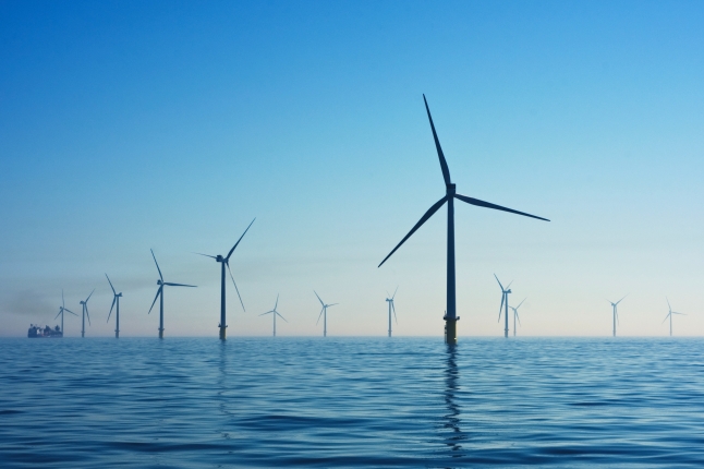 picture of offshore wind farm